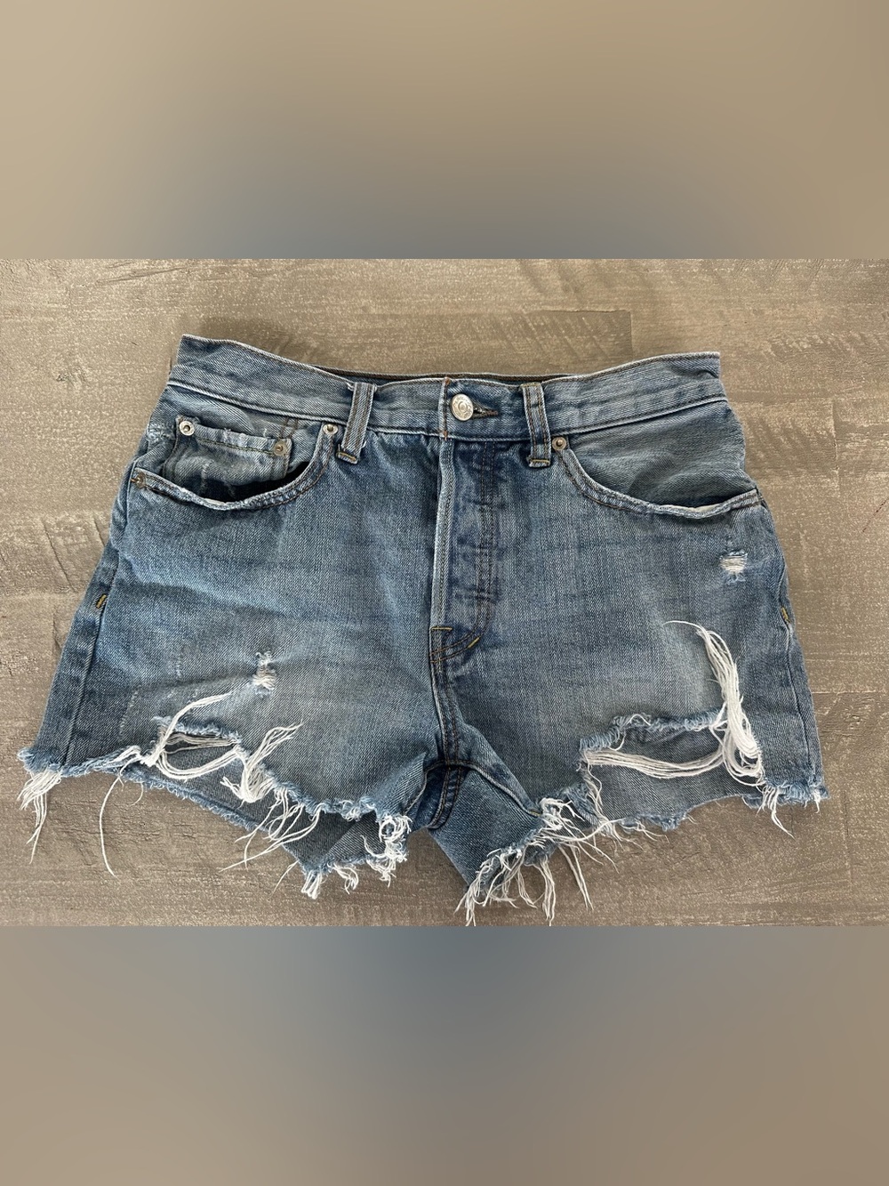 Free People We The Free Denim Shorts Distressed Size 27 Button fly